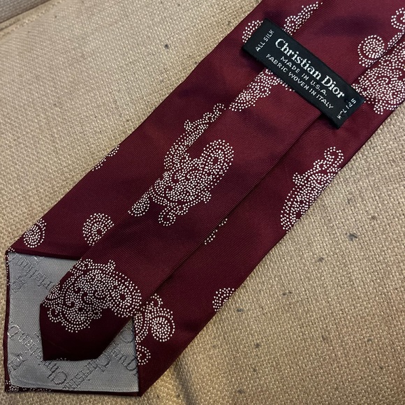 Christian Dior Paisley Print Mens Necktie 👔 - Picture 2 of 9